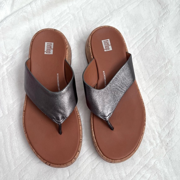 FitFlop Metallic F-mode Leather/Cork Flatform Sandals - Picture 11 of 11